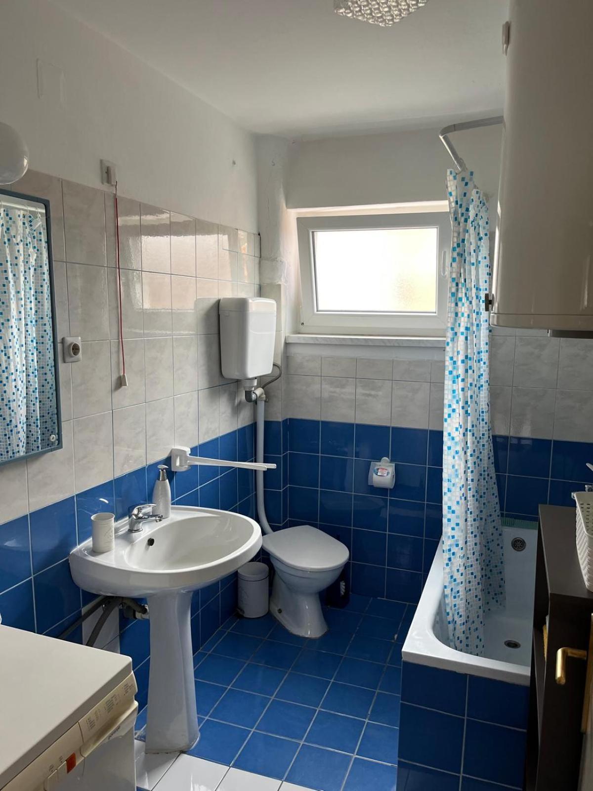 Apartman Ivka Gospic Ngoại thất bức ảnh